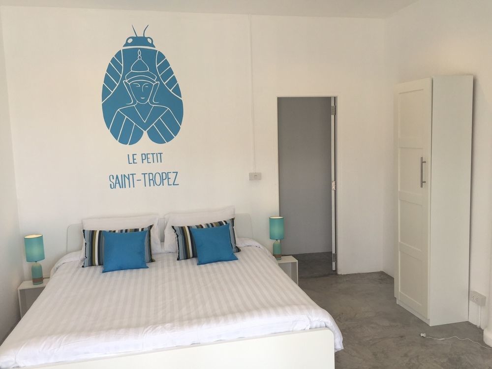 Le Petit Saint Tropez Hotel Khanom Ngoại thất bức ảnh